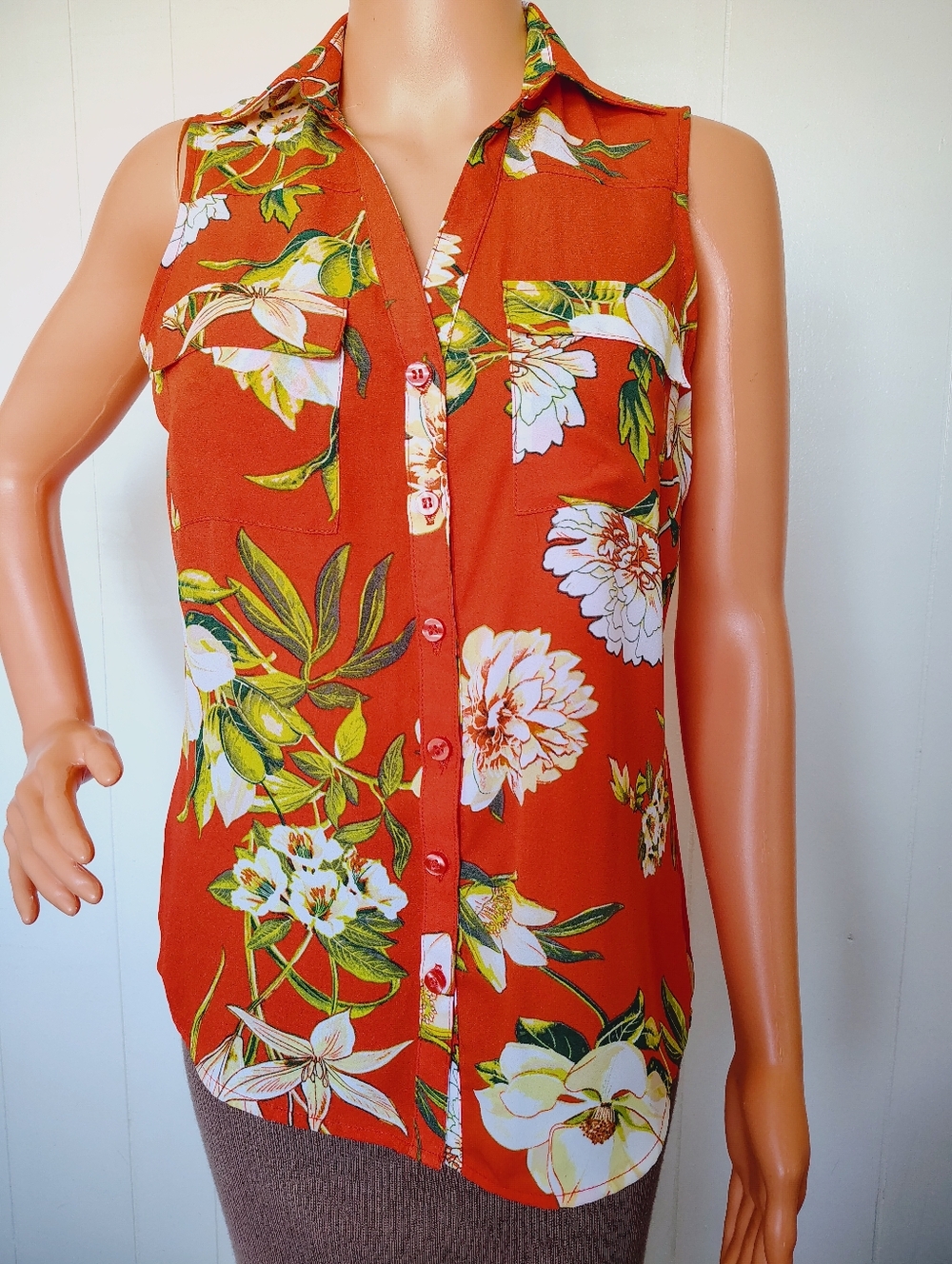 Soho Orange Floral Blouse Size XS.